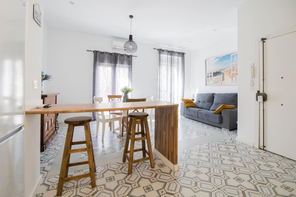 Cozy Flat In City Center Feel The Vibe Selfcheckin Валенсия Экстерьер фото