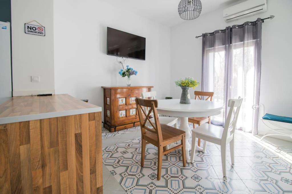 Cozy Flat In City Center Feel The Vibe Selfcheckin Валенсия Экстерьер фото