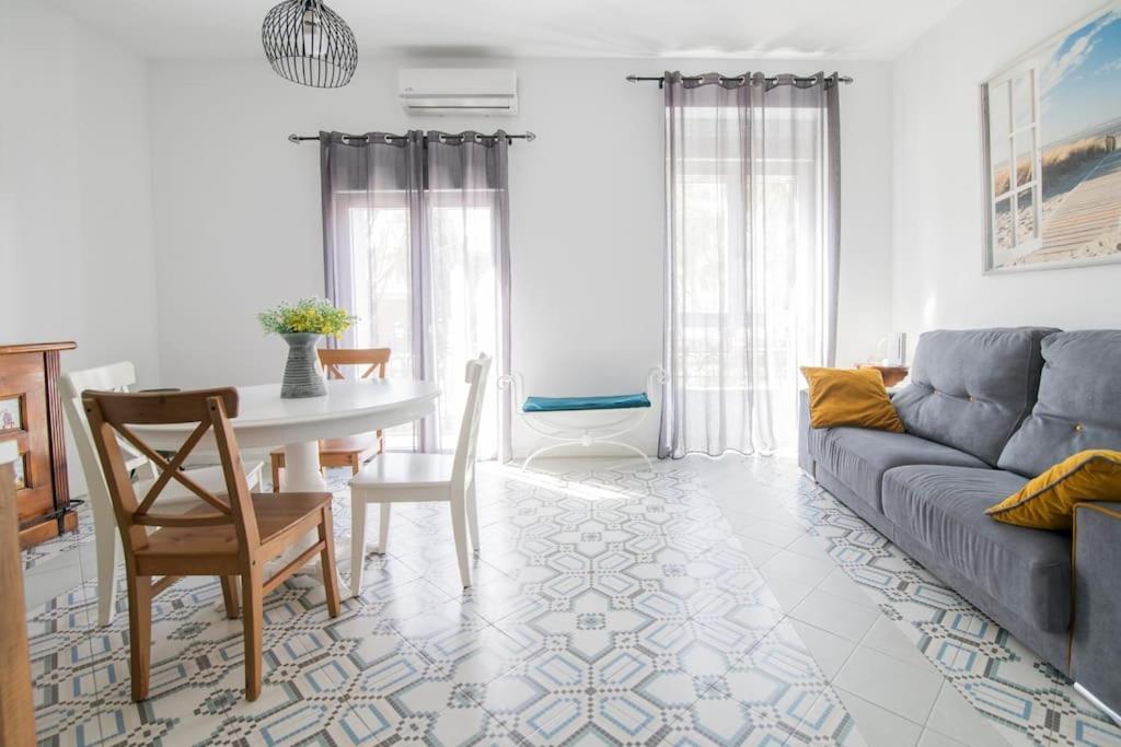 Cozy Flat In City Center Feel The Vibe Selfcheckin Валенсия Экстерьер фото